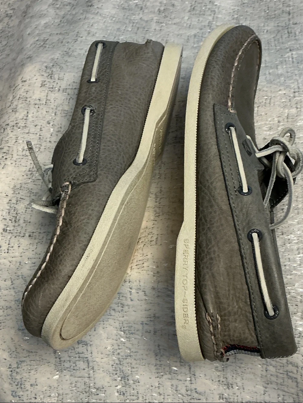 Sperry Men's Gray Leather Moc Toe Boat Shoes with Orange Liner